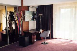 Апарт-отели Francesca Residence Бухарест Номер-студио Делюкс с кроватью размера "king-size"-48